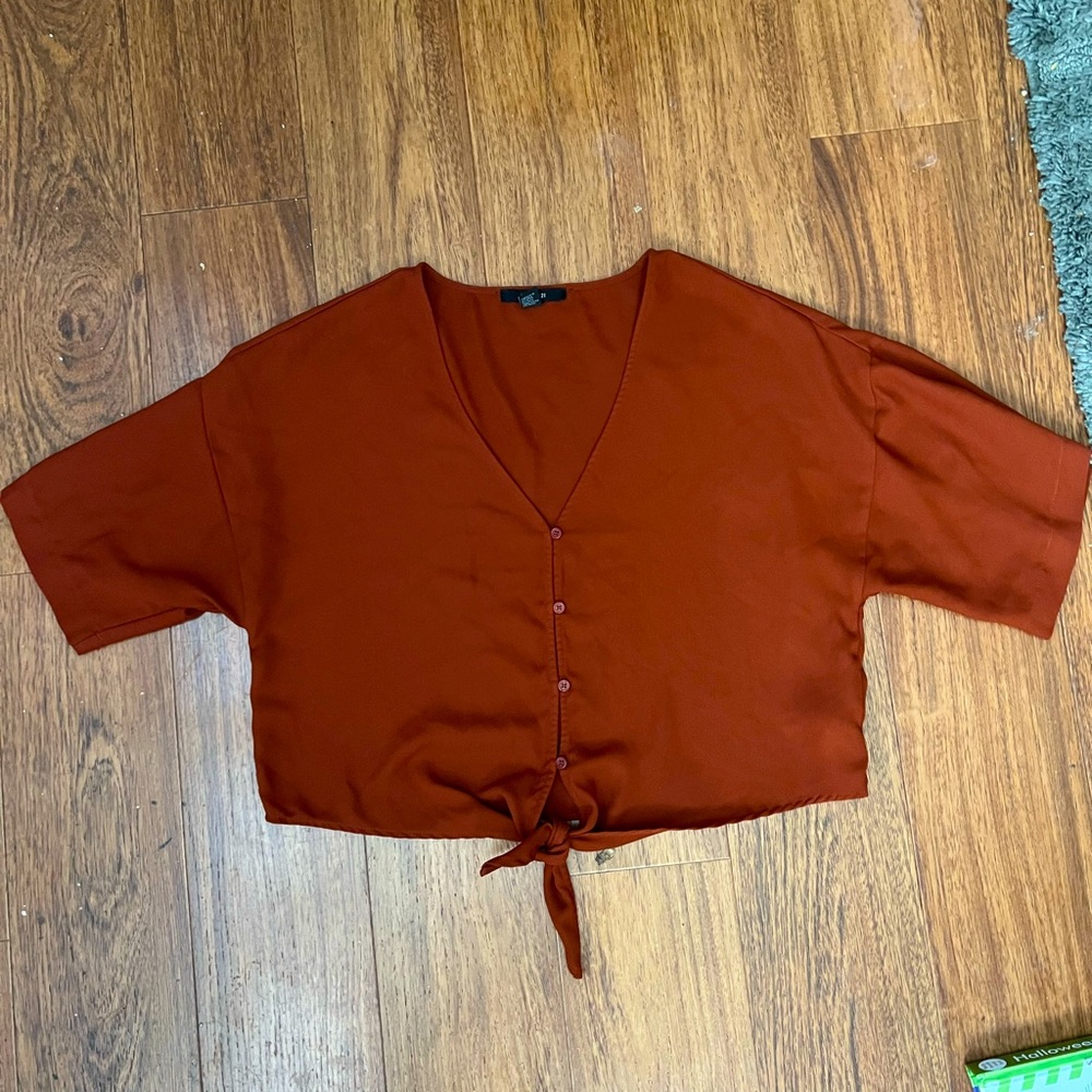 Forever 21 Drop Shoulder Burnt Orange Button Up V-neck Blouse Size M